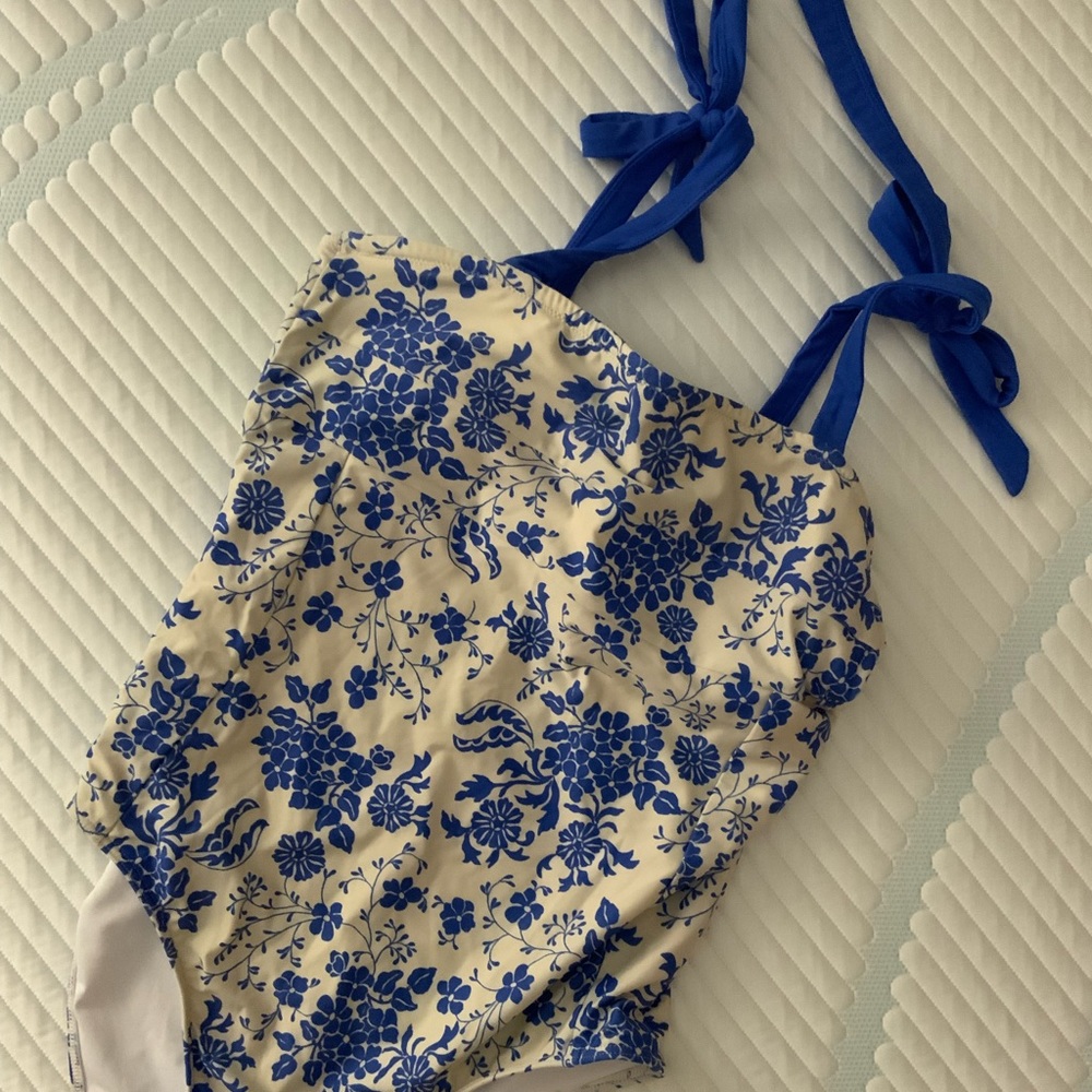 Summersalt Blue and Cream Floral One Piece Swimsuit